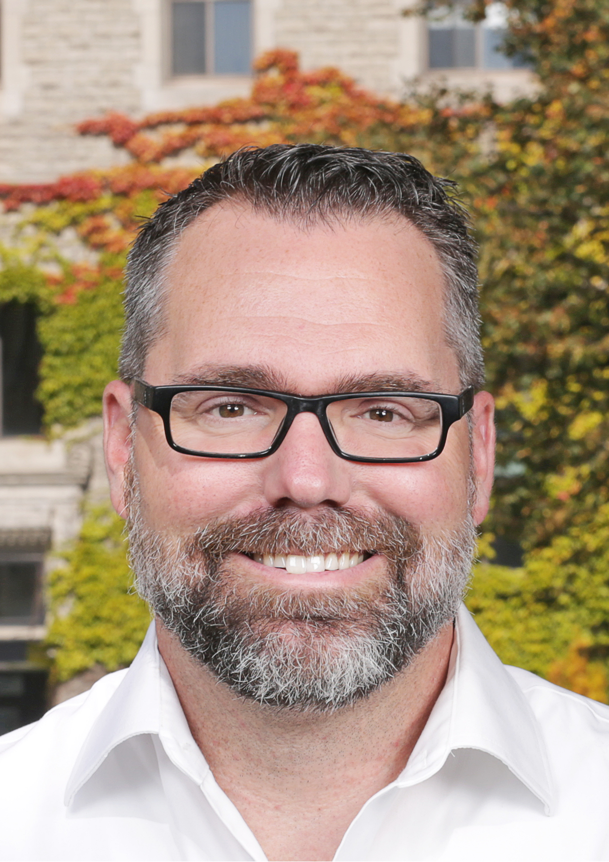 Prof. Derek Pratt