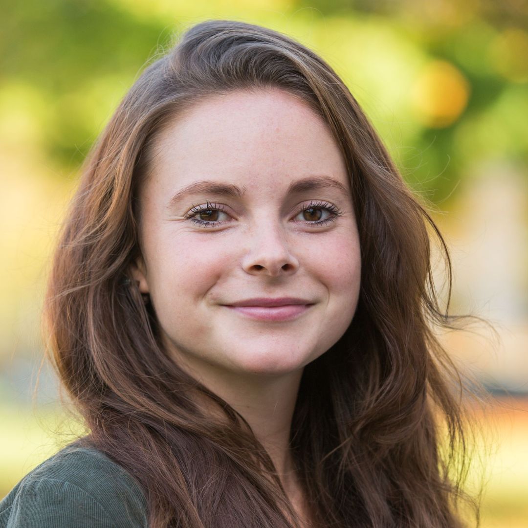 Liza Bauer.jpg