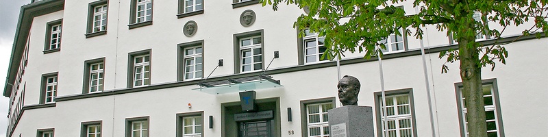 Erwin-Stein-Gebäude | Foto: Alexander Failing