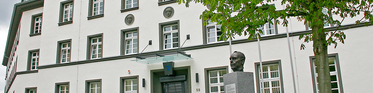 Erwin-Stein-Gebäude | Foto: Alexander Failing