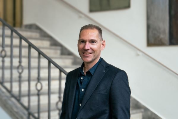 Photo of Henning Peters (by Jessica Reuther)